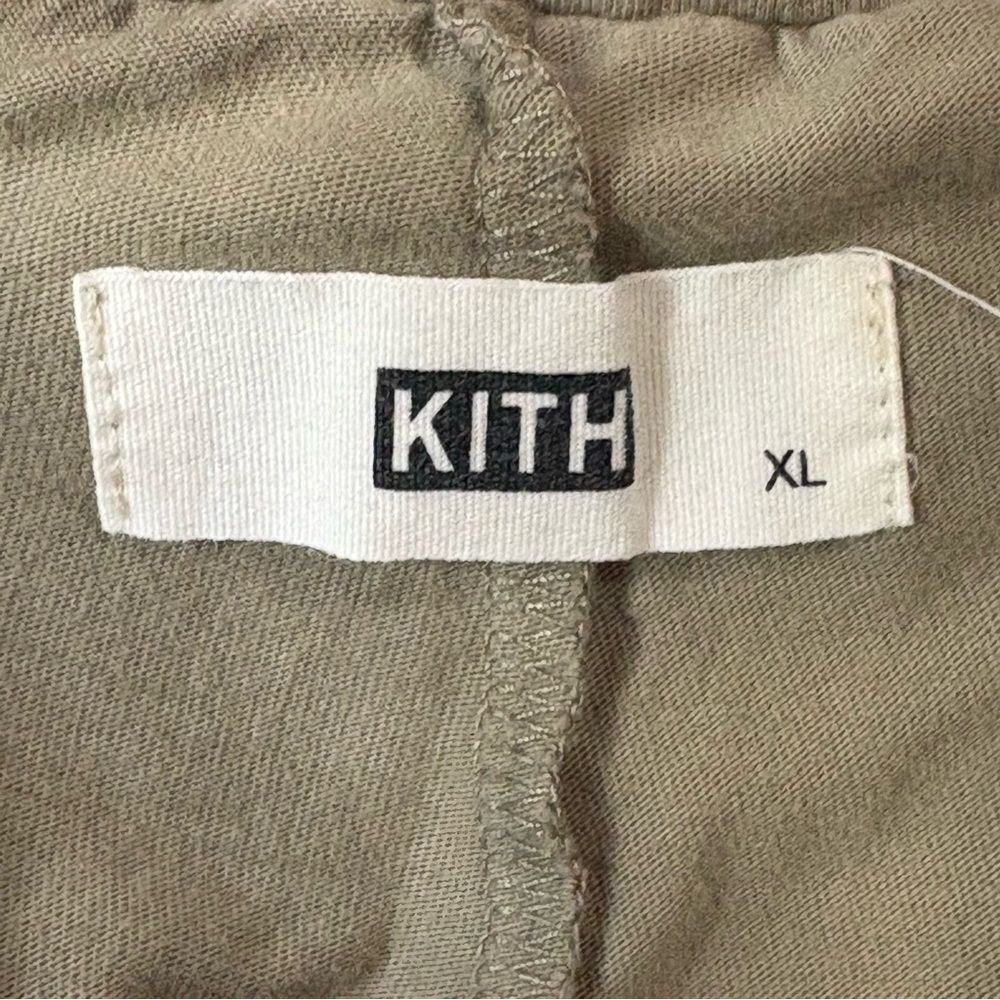 Kith Shorts - Picture 3 of 4